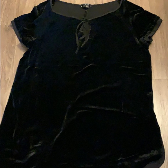 Blouse - Picture 1 of 1